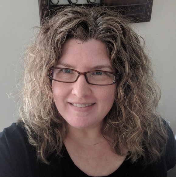 Meet your Posher, Kim - Picture 1 of 1